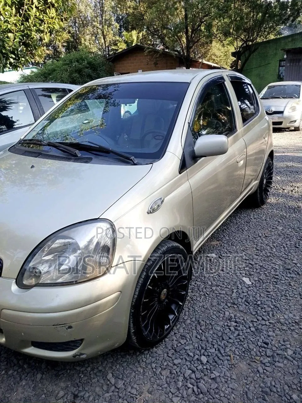 Toyota Vitz 2003