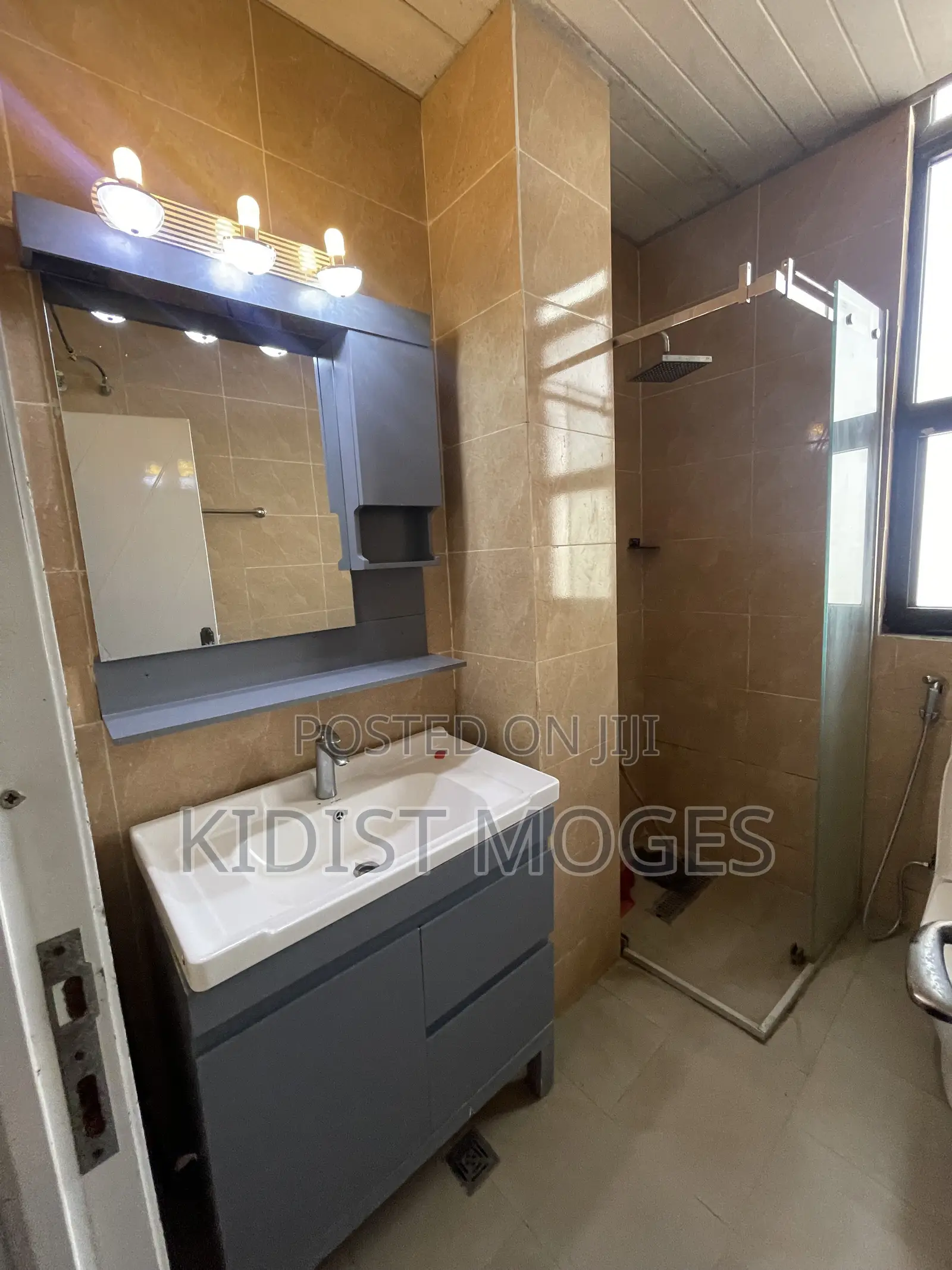 Furnished 2bdrm Apartment in Bole for rent