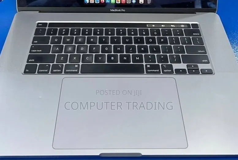 New Laptop Apple MacBook Pro 2019 32GB Intel Core i9 SSD 1T