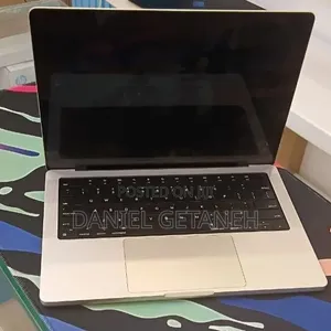 New Laptop Apple MacBook Pro 2020 M1 16GB Intel Core i7 SSD 512GB