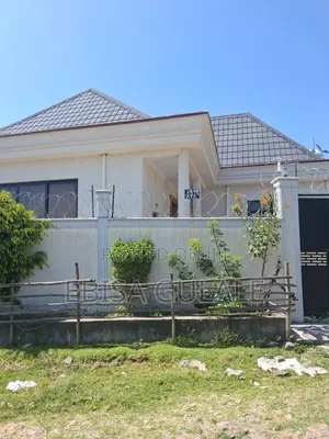 Furnished 6bdrm Farm House in Oromia-Finfinne for sale