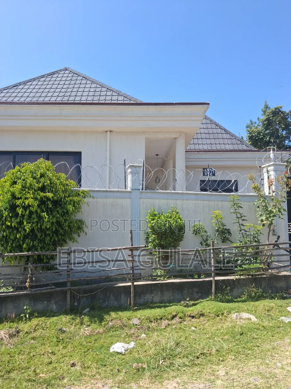 Furnished 6bdrm Farm House in Oromia-Finfinne for sale