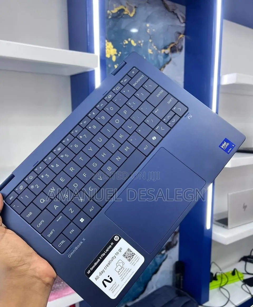 New Laptop HP OmniBook X Flip 14" 16GB Intel Core Ultra 5 SSD 512GB