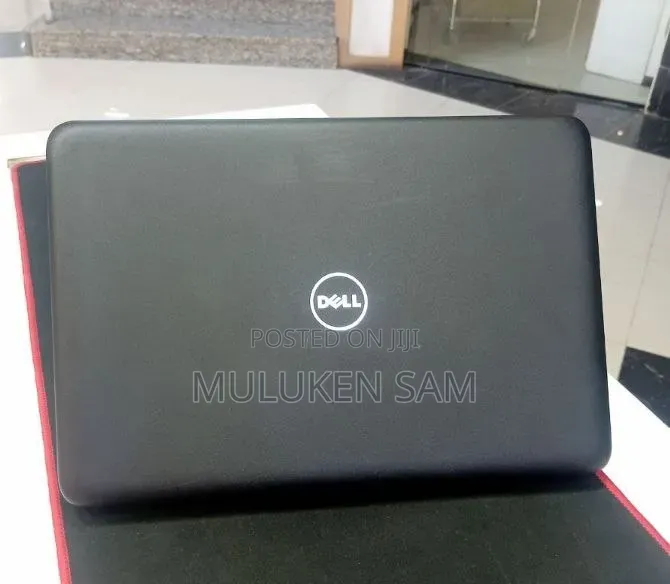 Laptop Dell Inspiron 15 4GB Intel Core i5 HDD 512GB