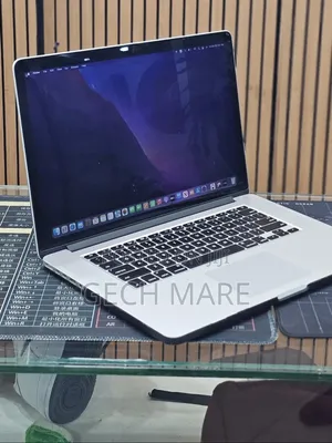 New Laptop Apple MacBook 2015 16GB Intel Core i7 SSD 512GB