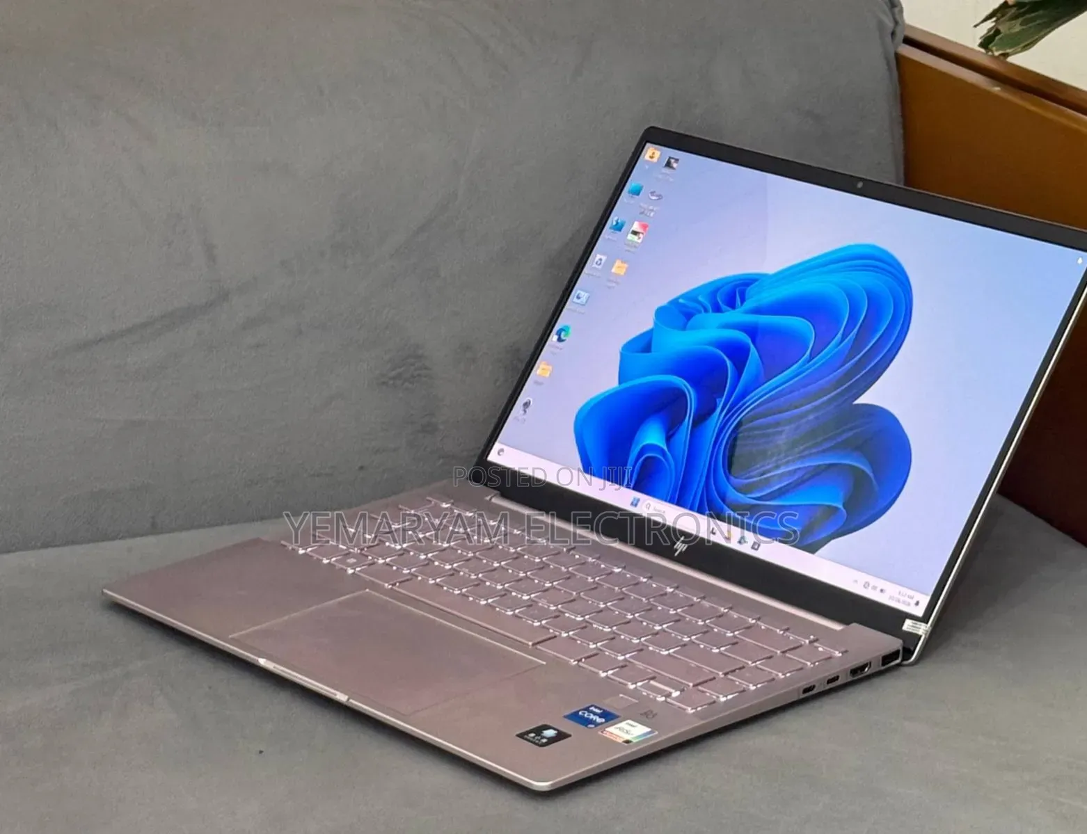 New Laptop HP Pavilion 14 16GB Intel Core i7 SSD 1T