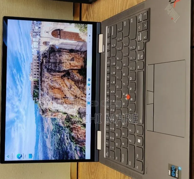 New Laptop Lenovo ThinkPad X1 Yoga 32GB Intel Core i7 SSD 512GB