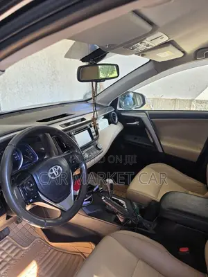 Toyota RAV4 2015 Gray