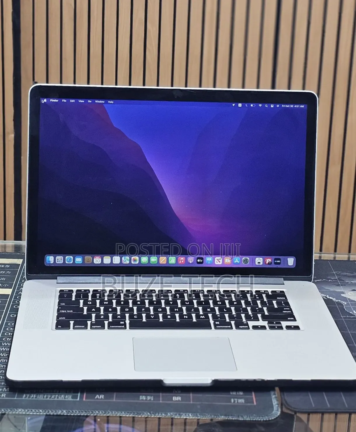 New Laptop Apple MacBook Pro 2015 16GB Intel Core i7 SSD 512GB