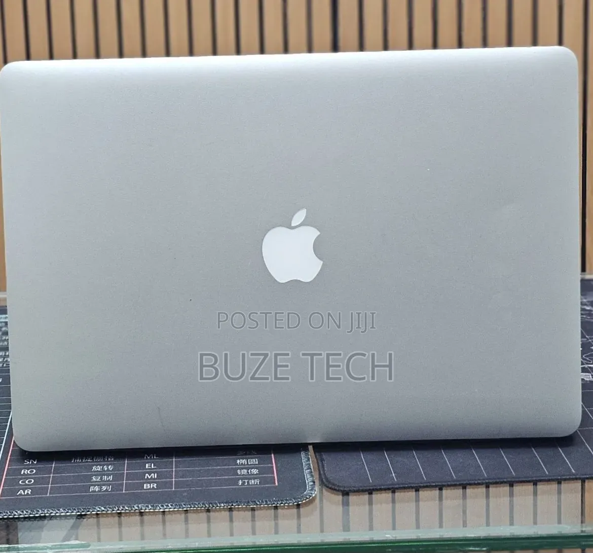 New Laptop Apple MacBook Pro 2015 16GB Intel Core i7 SSD 512GB