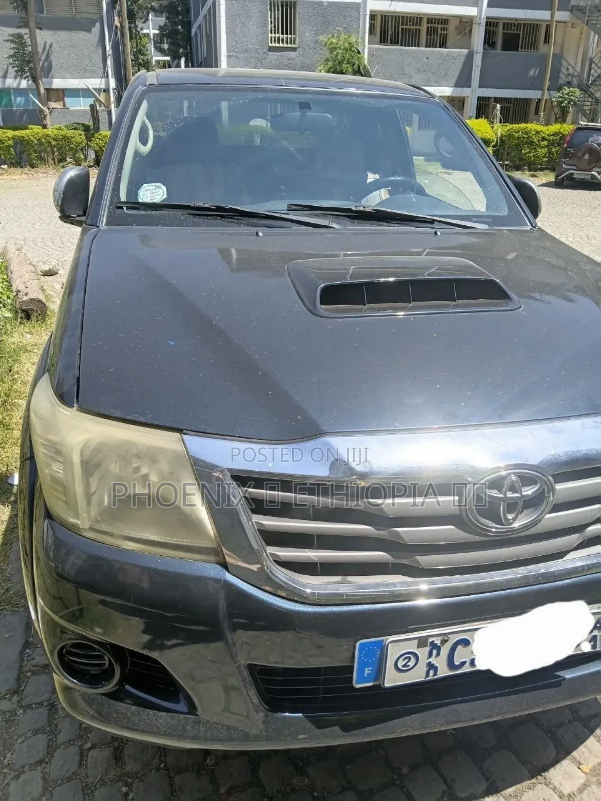 Toyota Hilux 2012 Black