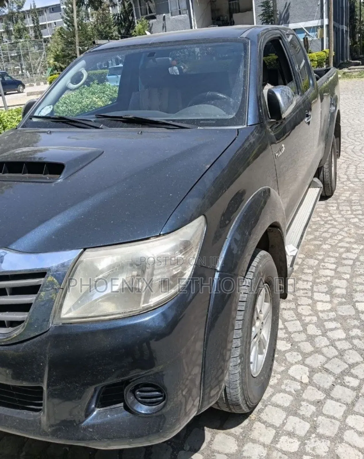 Toyota Hilux 2012 Black