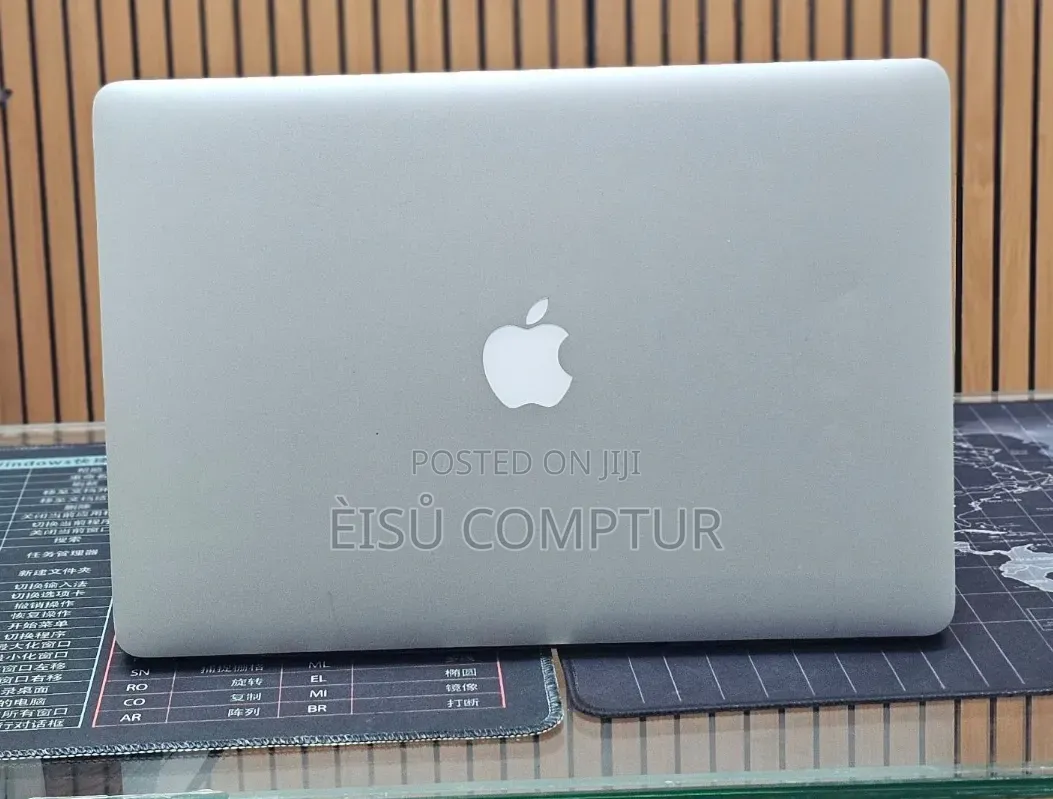 New Laptop Apple MacBook 2015 16GB Intel Core i7 SSD 512GB