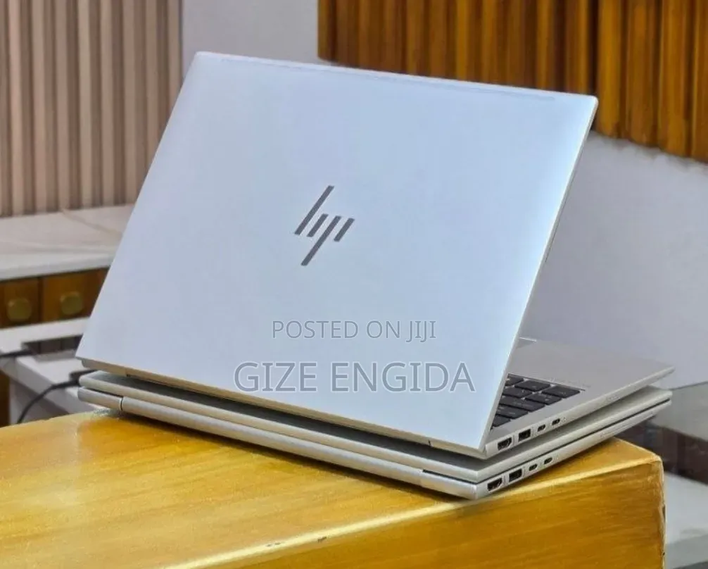 New Laptop HP EliteBook 830 G9 16GB Intel Core i5 SSD 512GB