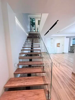 8bdrm Townhouse/Terrace in Yeka for sale
