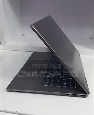 New Laptop HP Envy x360 16GB Intel Core Ultra 7 SSD 512GB