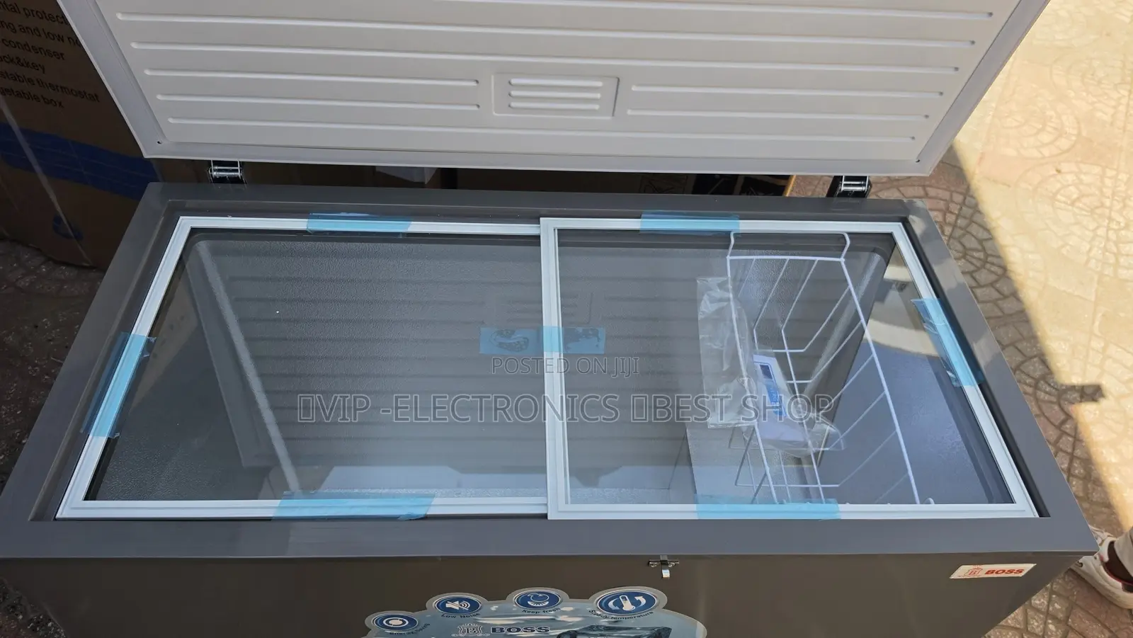 BOSS Chest Freezer 460– Deep Glass Sliding Lid | Energy Saving & Low