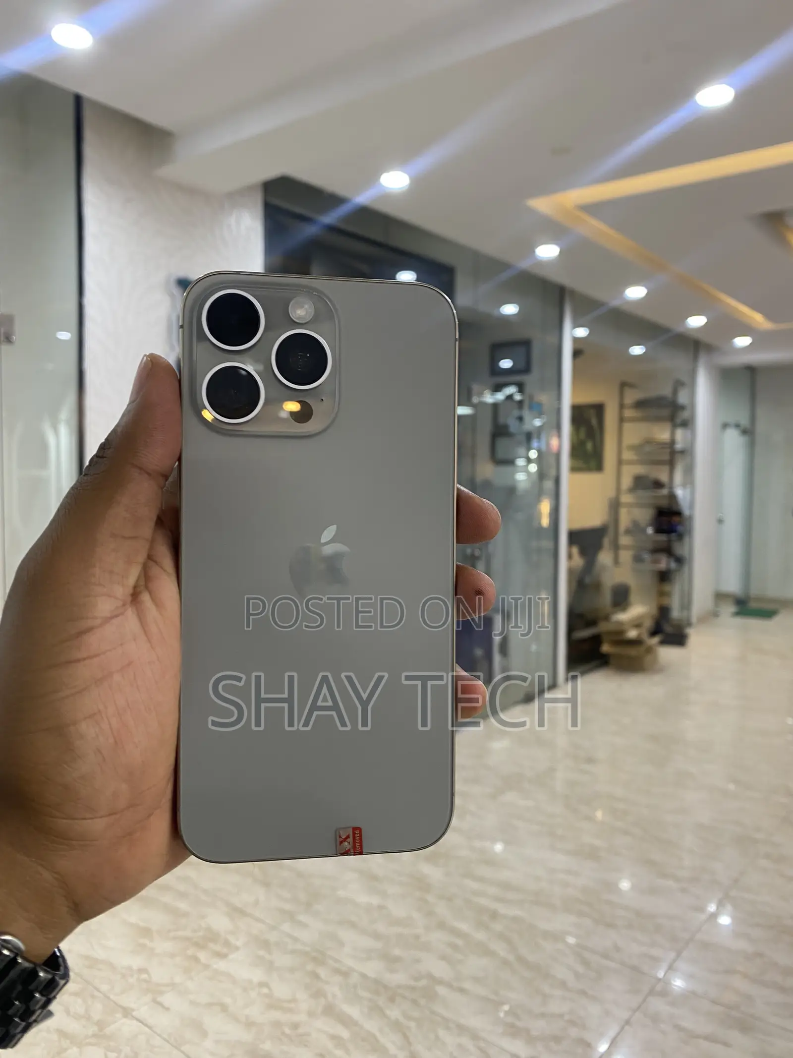 New Apple iPhone 15 Pro Max 256 GB Silver