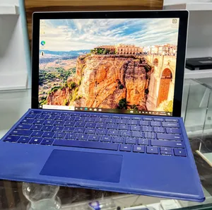 New Laptop Microsoft Surface Pro 8GB Intel Core i5 SSD 256GB