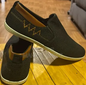 Flat Men Shoes New Style