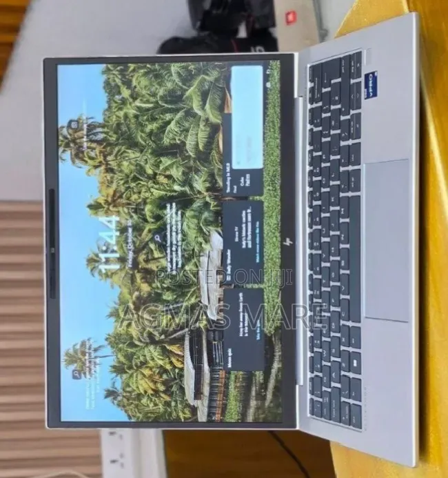 New Laptop HP EliteBook 830 G9 16GB Intel Core i5 SSD 512GB