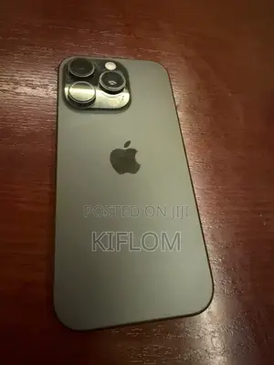 Apple iPhone 16 Pro 128 GB Black