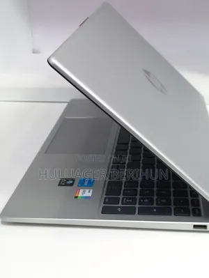 New Laptop HP Stream Notebook 16GB Intel Core i5 SSD 1T