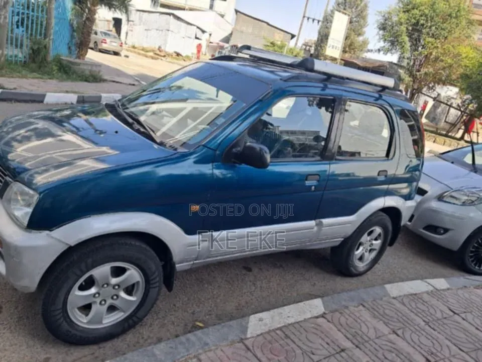 Daihatsu Terios 2005 Green