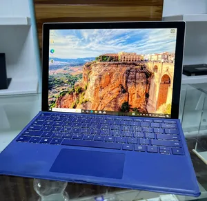 New Laptop Microsoft Surface Pro 8GB Intel Core i5 SSD 256GB