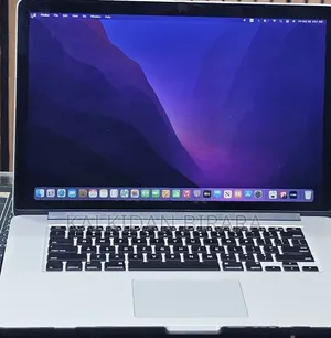 New Laptop Apple MacBook Pro 2015 16GB Intel Core i7 SSD 512GB