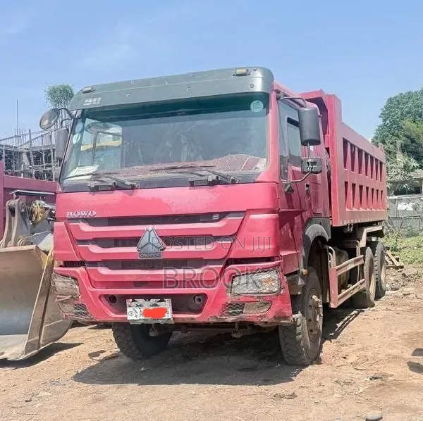 Sinotruk Howo 2021 Red
