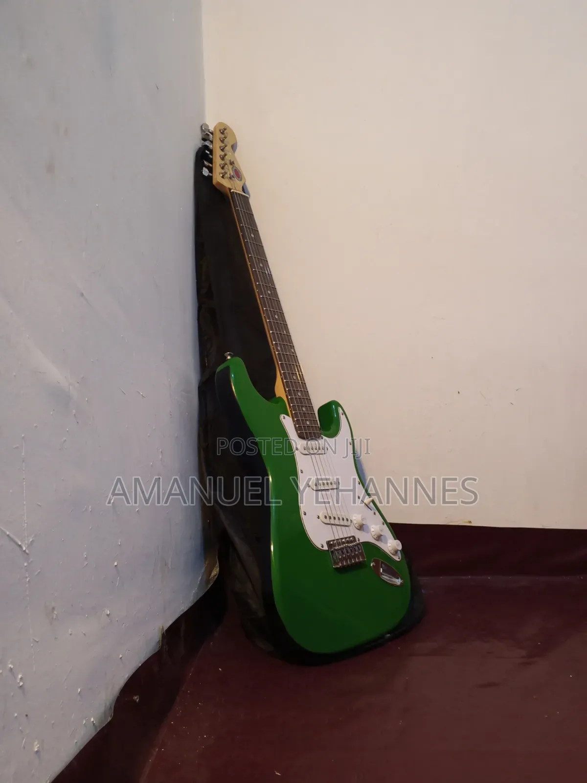 Siltron Electric Guitar