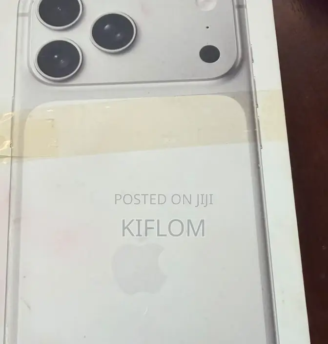 New Apple iPhone 17 Pro Max 256 GB Silver