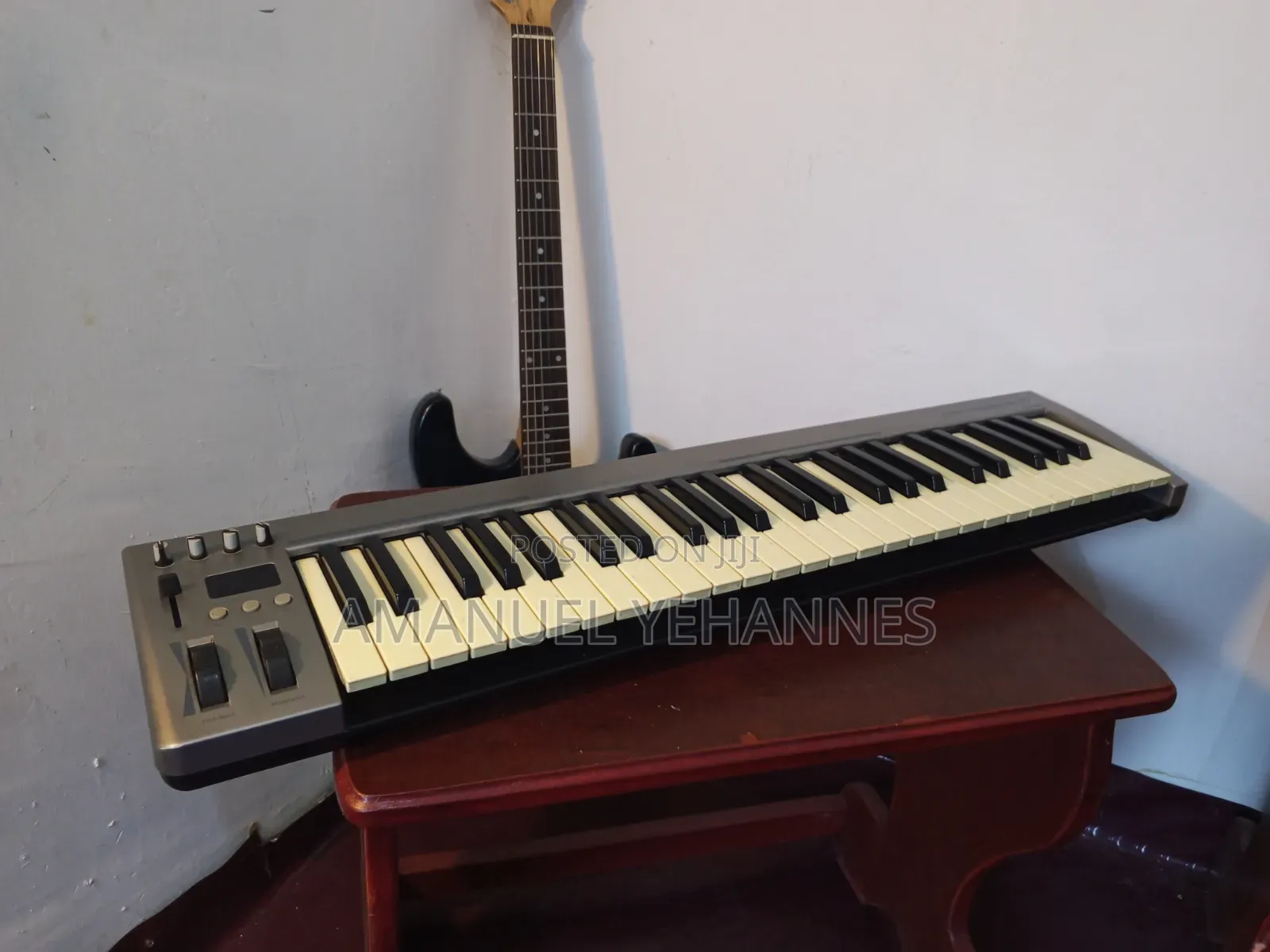 Acorn Masterkey 49 Midi Keyboard Piano