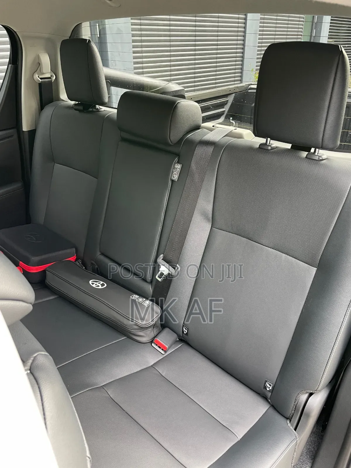 New Toyota Hilux Invincible (Hybrid) 2026 Brown