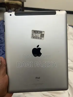 Apple iPad 2 Wi-Fi + 3G 16 GB Silver