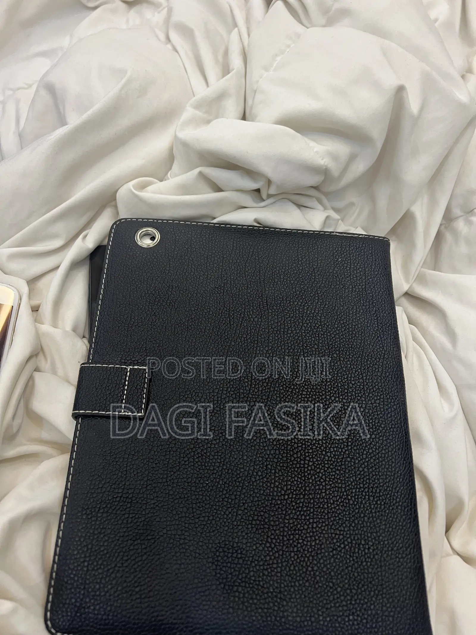 Apple iPad 2 Wi-Fi + 3G 16 GB Silver