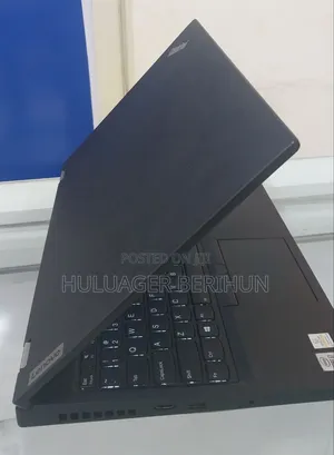 New Laptop Lenovo ThinkPad P15s 16GB Intel Core i7 SSD 512GB
