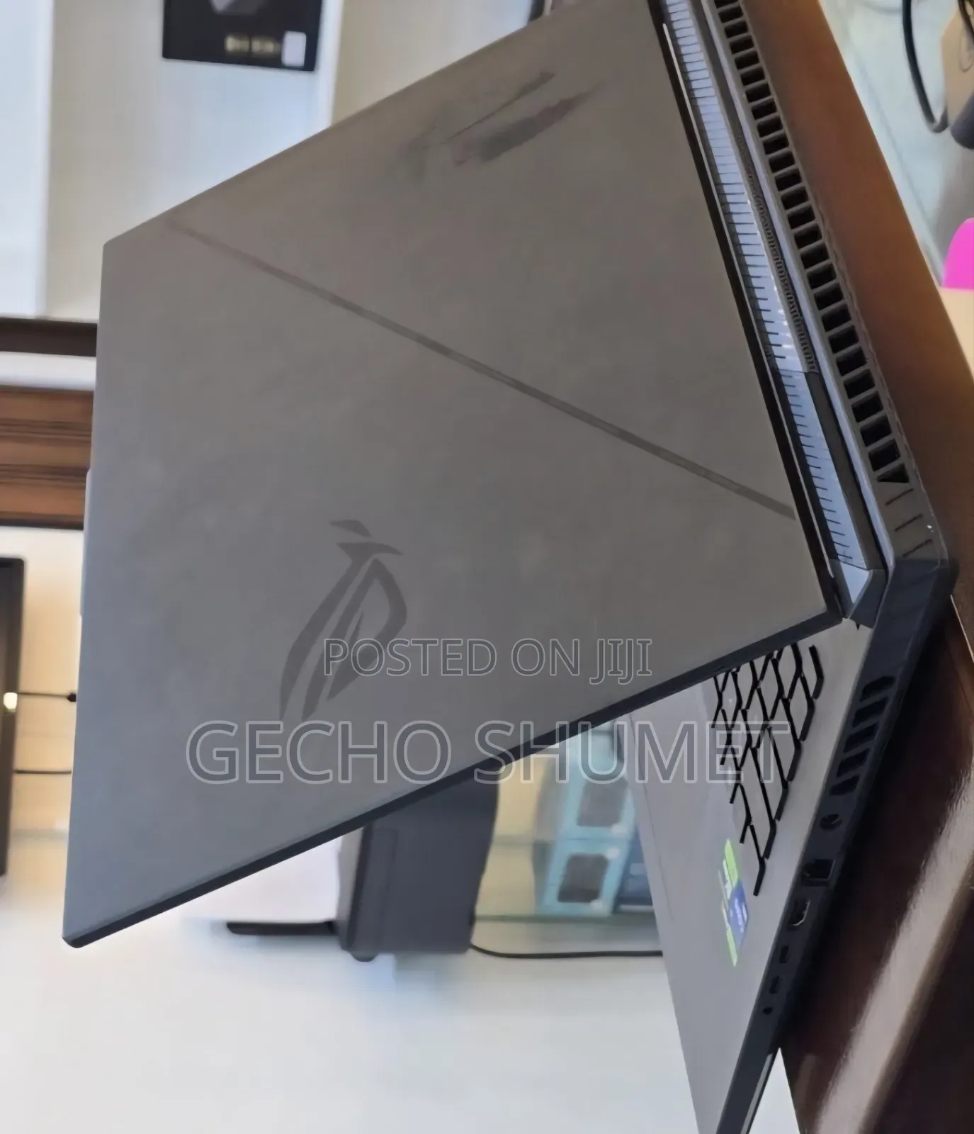 New Laptop Asus ROG Strix G18 40GB Intel Core i9 SSD 1T