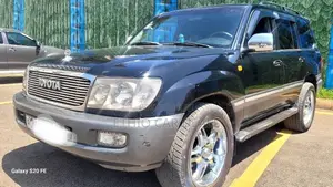 Toyota Land Cruiser 2006 Black