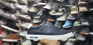 Tommy Shoes
