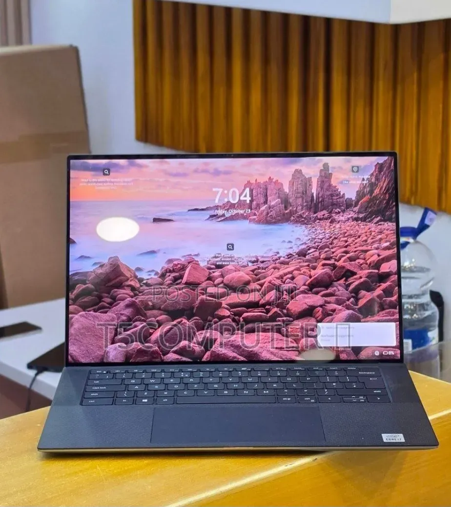 New Laptop Dell Precision 5540 16GB Intel Core i7 SSD 512GB
