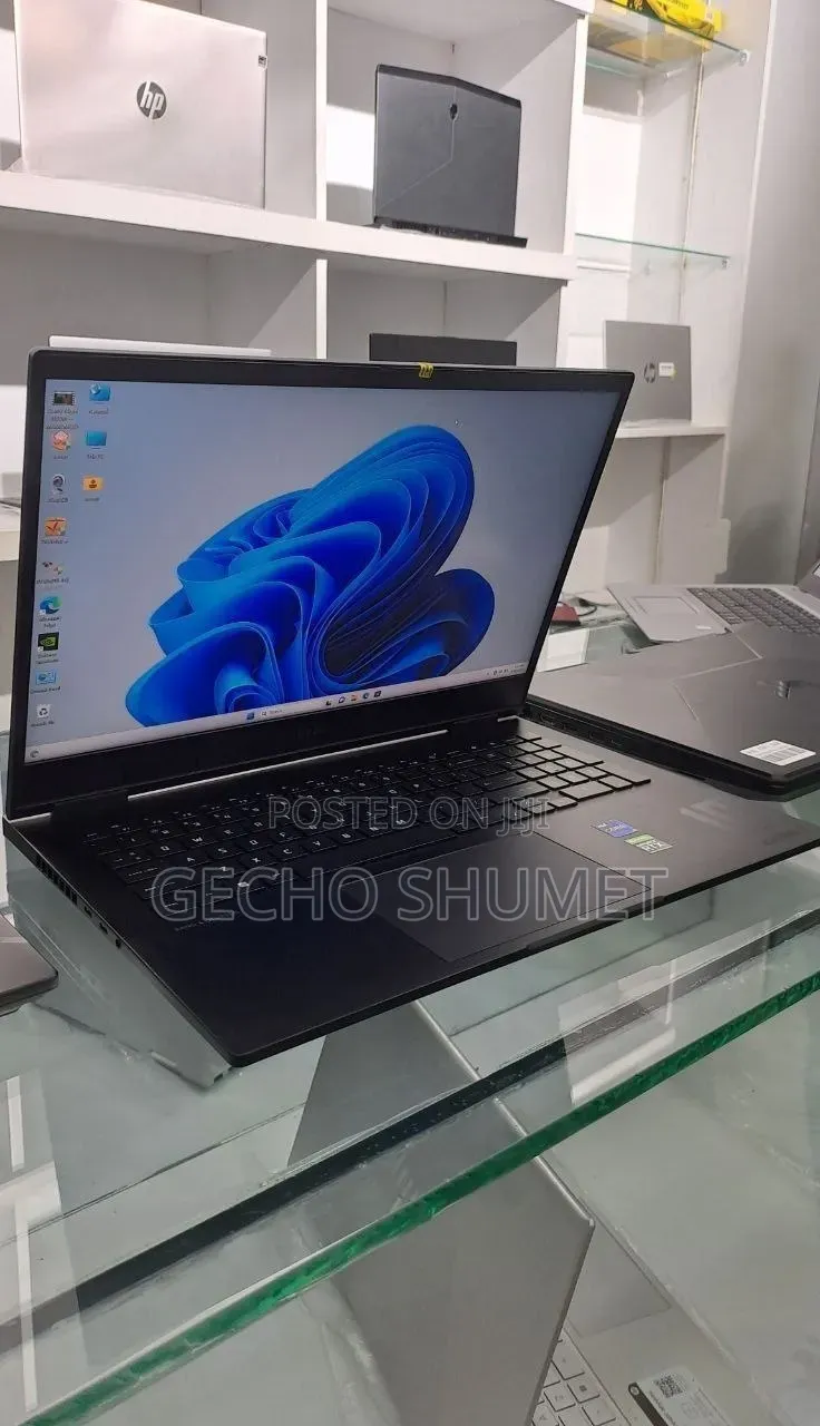 New Laptop HP Omen 16 16GB Intel Core i9 SSD 1T