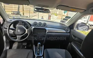 Suzuki Grand Vitara 2021 Silver