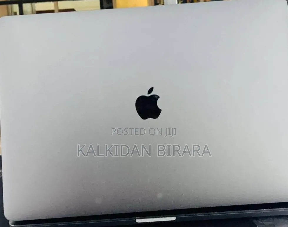 New Laptop Apple MacBook Pro 2019 16GB Intel Core i9 SSD 1T