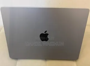 New Laptop Apple MacBook Pro 2023 M3 8GB Apple M3 Pro SSD 512GB