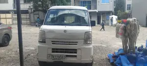 Suzuki Every Wagon 2012 White