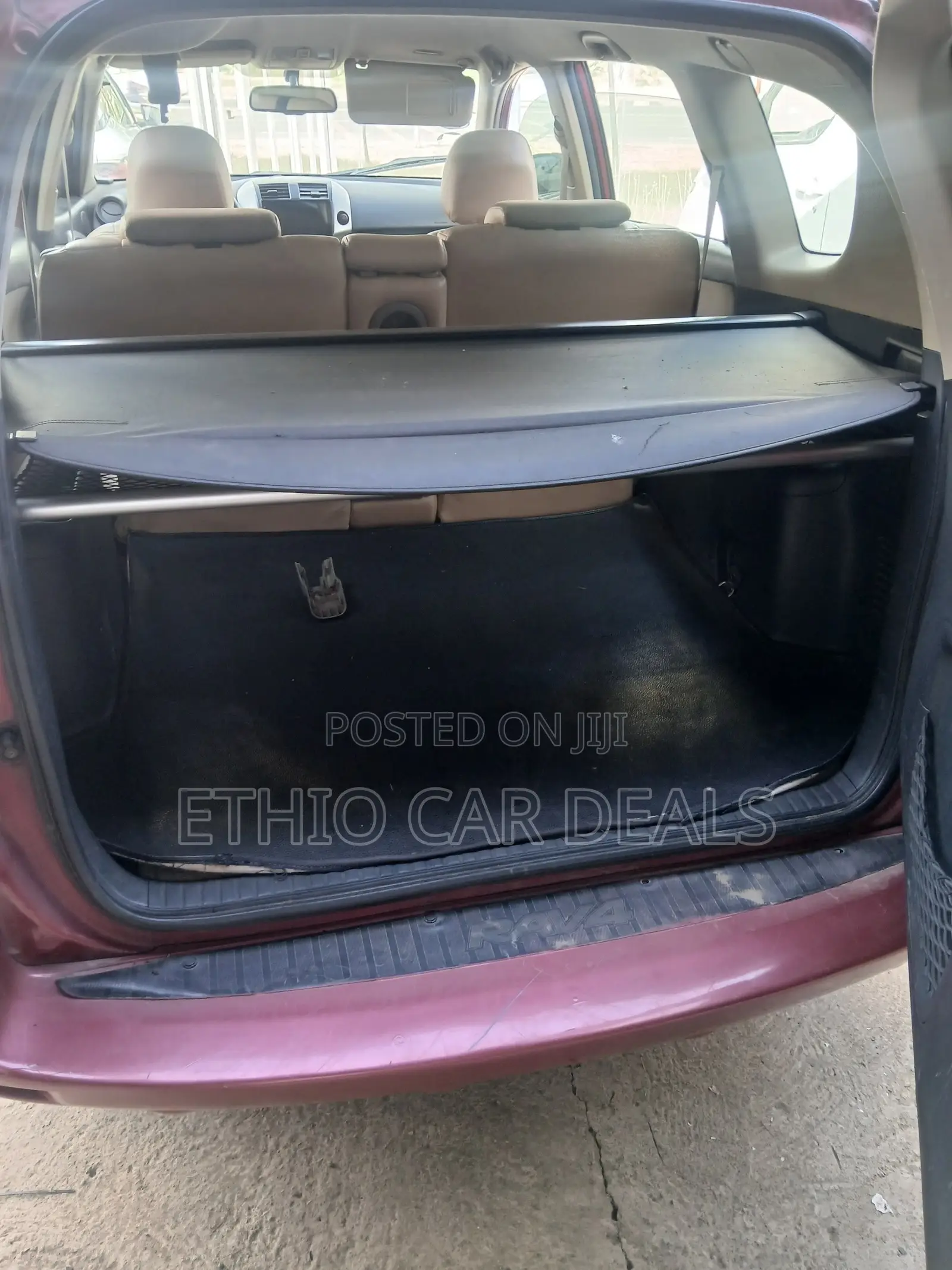 Toyota RAV4 2009 Red