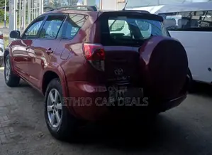 Toyota RAV4 2009 Red