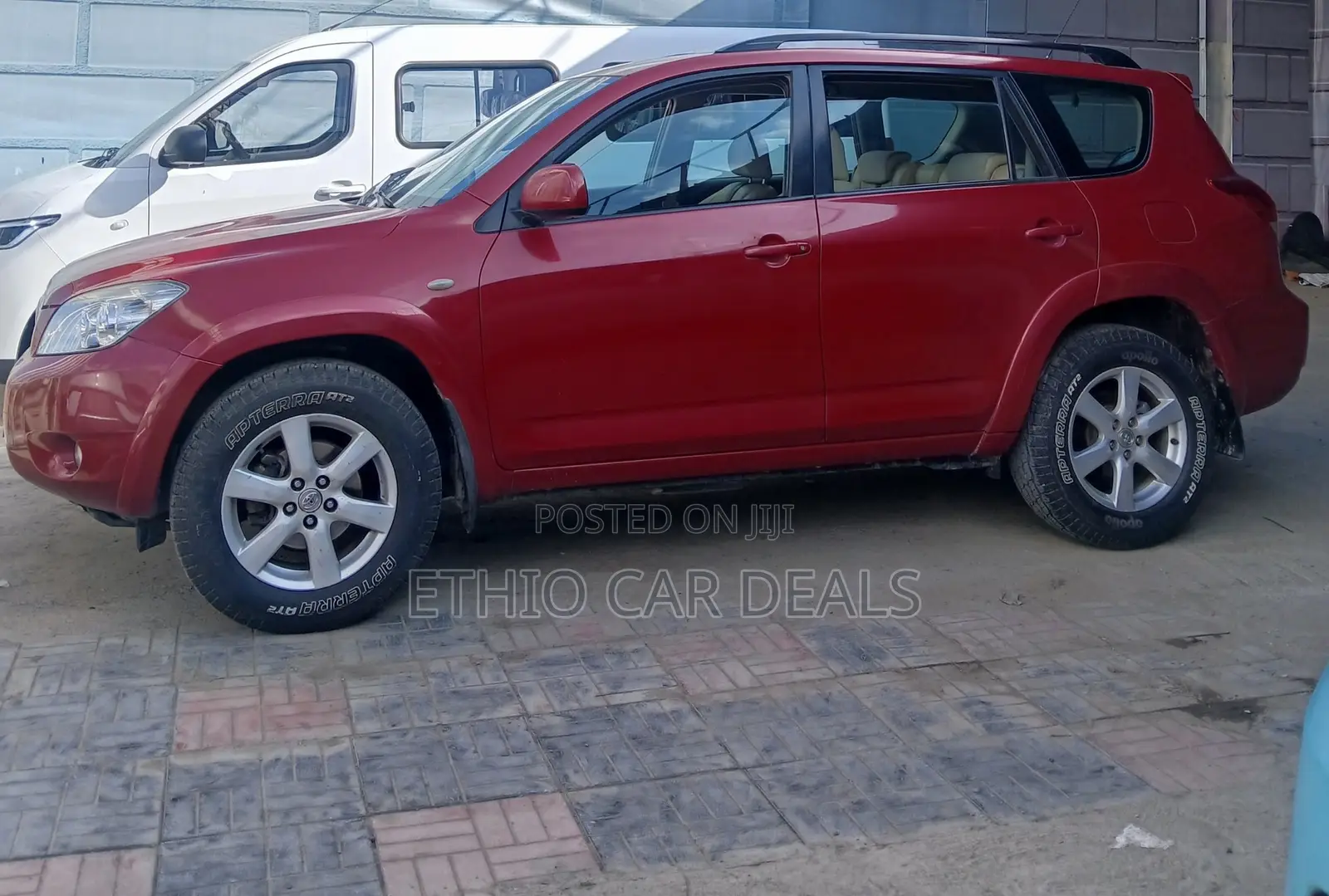 Toyota RAV4 2009 Red